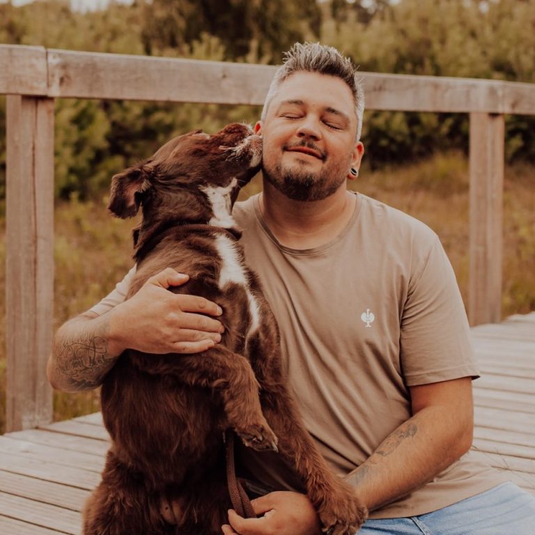 Marc Neuß, Gründer und Trainer der Hundeschule MNA